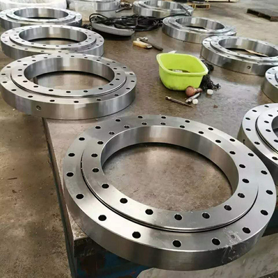 JTHL Tailored Slewing Bearing Alloy Steel Kelly Slew Bearing Drilling Rig Aksesoris